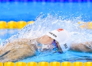 开云棋牌下载-欧冠半决赛之夜，浓眉压力下的完美爆发