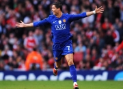 开云棋牌APP-年度焦点之战，独行侠完胜骑士，改写联盟格局