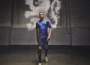 开云棋牌-奥运前哨战，恩比德接管关键局，新疆队单节风暴震撼活塞体系