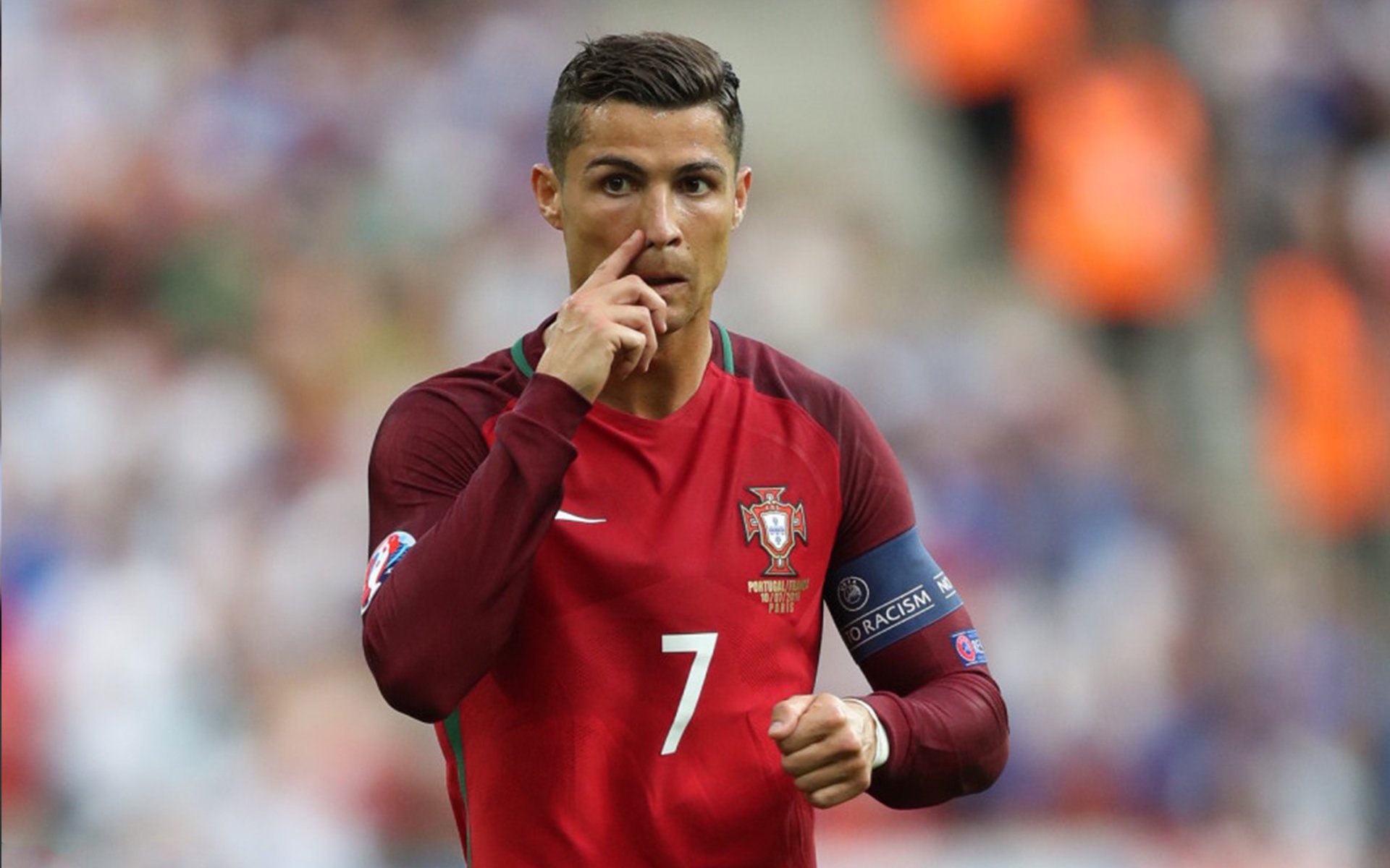 丹麦童话再现，团队意志掀翻巨人，基米希式防守铸就胜利基石