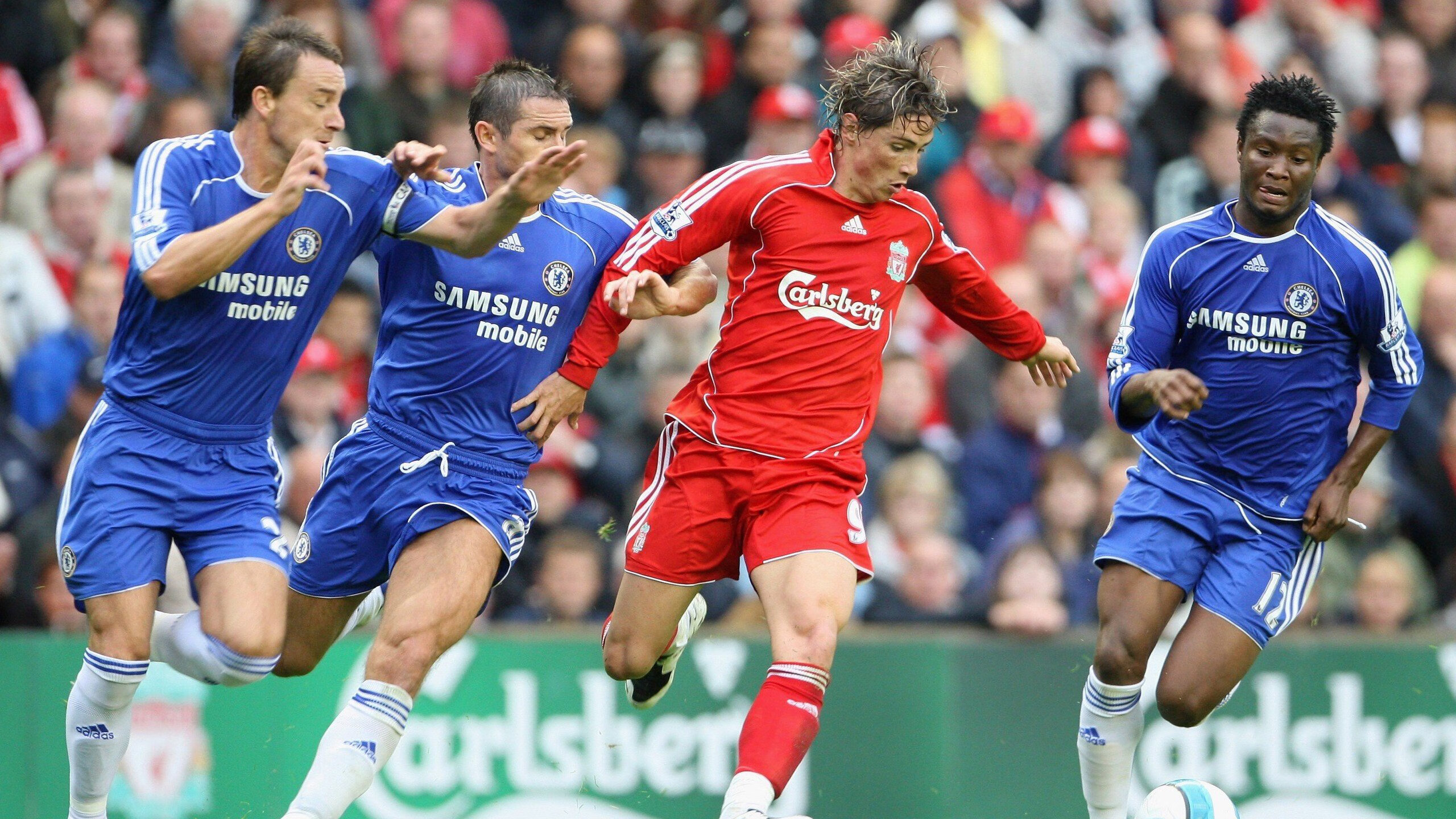 赛道上的新王，皮亚斯特里率红牛鏖战梅奔，改写F1格局